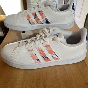Adidas Grand Court sneaker in white with navy/coral accent stripes